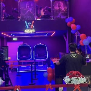 15 Or 30-Minute Vr Games For 1, 2, Or 4 People On Weekdays Or Weekends Sharjah & N. Emirates Shafqa.com Online Shopping, Best Prices in Dubai UAE
