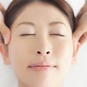 Choice Of Deep Tissue/Sports, Physiotherapy, Or Feet Reflexology Dubai Shafqa.com Online Shopping, Best Prices in Dubai UAE