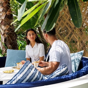 Inside Burj Al Arab Tour including Gold Cappuccino at UMA – Experiences Shafqa.com Online Shopping, Best Prices in Dubai UAE