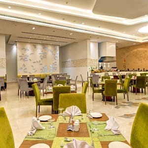 Lunch / Dinner Experience At Crystal Restaurant By Copthorne Hotel! Dubai Shafqa.com Online Shopping, Best Prices in Dubai UAE
