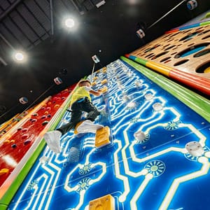 Trampo Extreme – Trampoline Fun at Dubai Mall – Experiences Shafqa.com Online Shopping, Best Prices in Dubai UAE