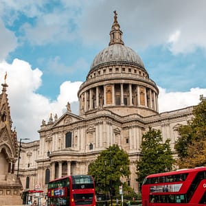 St Paul’s Cathedral – Sightseeing and Tours Shafqa.com Online Shopping, Best Prices in Dubai UAE