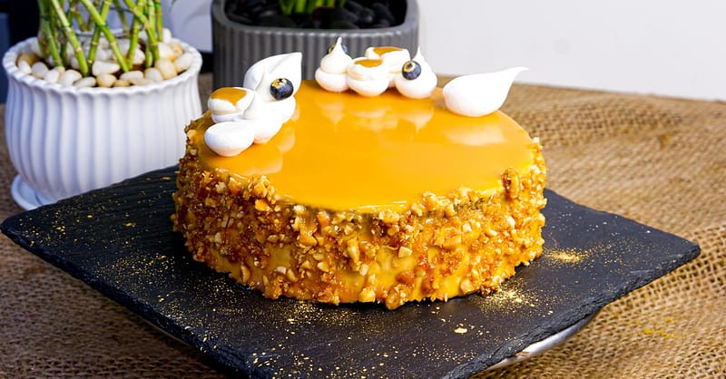1, 2 Or 3 Kg Cake Of Choice At 4* Filaments At Southern Sun Abu Dhabi Shafqa.com Online Shopping, Best Prices in Dubai UAE 6