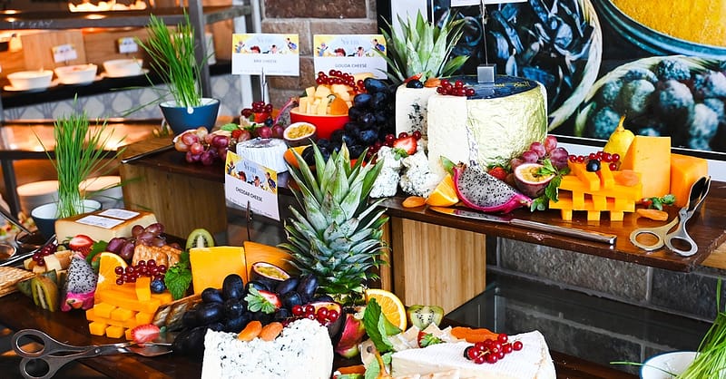 4* Saturday Brunch + Beverages, Live Stations & More: Child Or Adult Dubai Shafqa.com Online Shopping, Best Prices in Dubai UAE 4