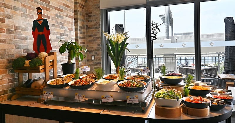 4* Saturday Brunch + Beverages, Live Stations & More: Child Or Adult Dubai Shafqa.com Online Shopping, Best Prices in Dubai UAE 8