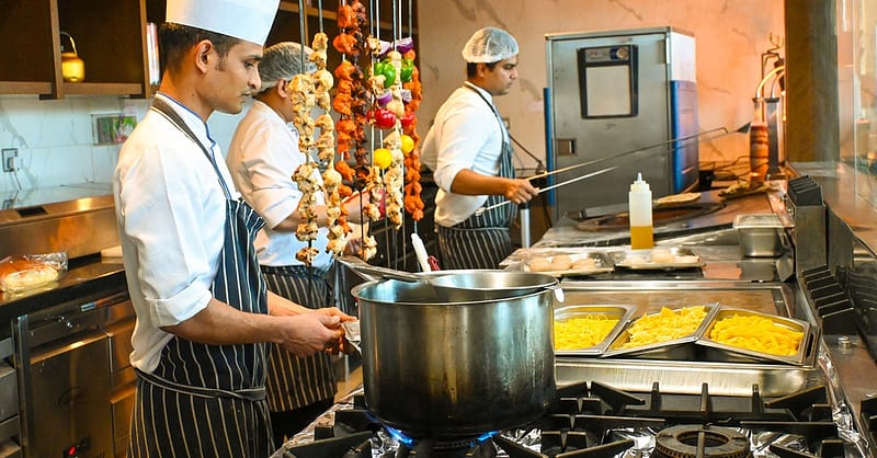 4* Saturday Brunch + Beverages, Live Stations & More: Child Or Adult Dubai Shafqa.com Online Shopping, Best Prices in Dubai UAE 2