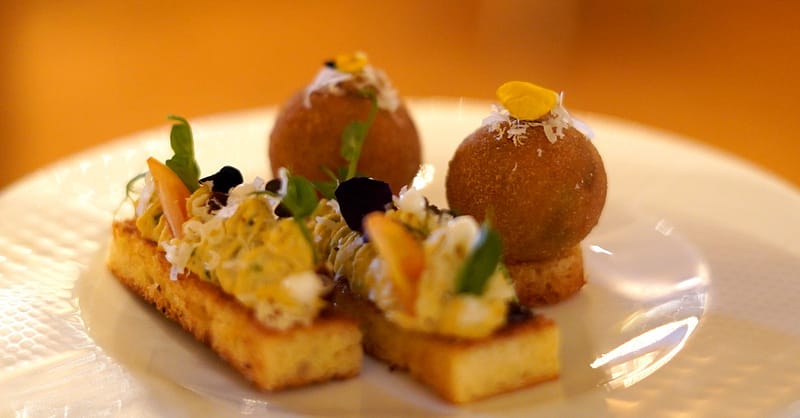 5* Afternoon High Tea Experience For Two, Four, Or Eight People Dubai Shafqa.com Online Shopping, Best Prices in Dubai UAE 5