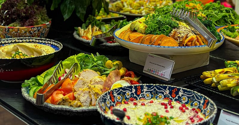5* Theme Night Buffet W/ Soft Or House Beverages For 1, 2, Or 4 Adults Dubai Shafqa.com Online Shopping, Best Prices in Dubai UAE 3