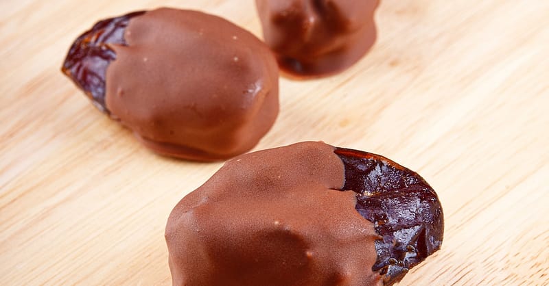 Aed 100 Towards Treats Boxes Dubai Shafqa.com Online Shopping, Best Prices in Dubai UAE 16