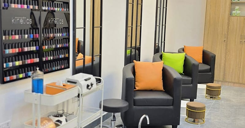 Body Waxing For Full-Arm, Full-Leg & Underarm + Opt Eyebrow & Upperlip Dubai Shafqa.com Online Shopping, Best Prices in Dubai UAE 8