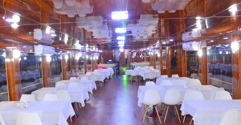 Canal Dhow Cruise Or Trio Package At Desert Vibes Tourism Dubai Shafqa.com Online Shopping, Best Prices in Dubai UAE 4
