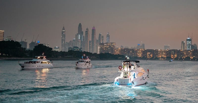 Centaurus Yatch Tour – Mid Day, Sunset Or Night Tours Dubai Shafqa.com Online Shopping, Best Prices in Dubai UAE 3