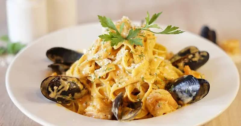 Choose From Sailor Boil Or Captain Boil At Shellfish Bar Dmcc Dubai Shafqa.com Online Shopping, Best Prices in Dubai UAE 7