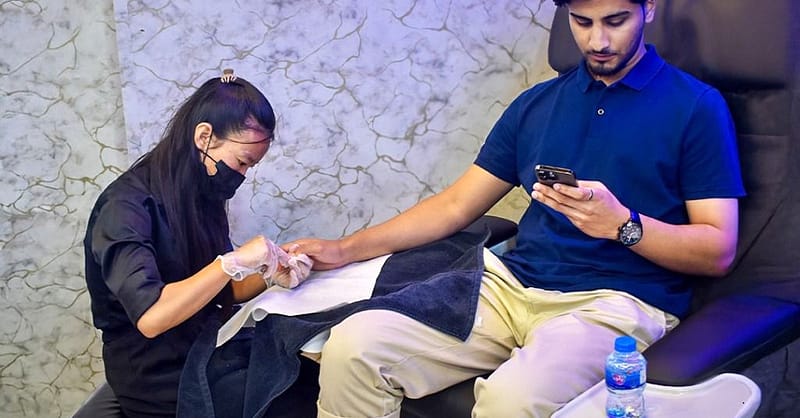 Classic Hair Cut & Beard, Mani Pedi & Foot Scrub, Facial Steam & More Dubai Shafqa.com Online Shopping, Best Prices in Dubai UAE 2