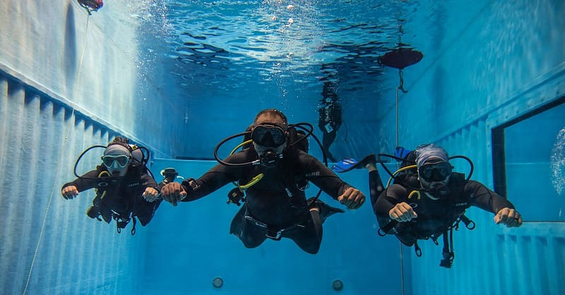Diving Dubai Shafqa.com Online Shopping, Best Prices in Dubai UAE 11