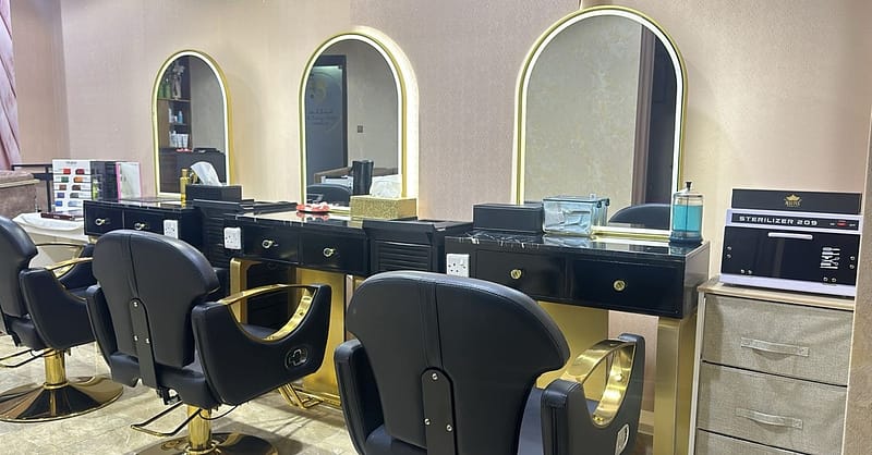 Enhance With 60-Min Diamond/Gold Facial With Optional Eyebrow Shaping Abu Dhabi Shafqa.com Online Shopping, Best Prices in Dubai UAE 4