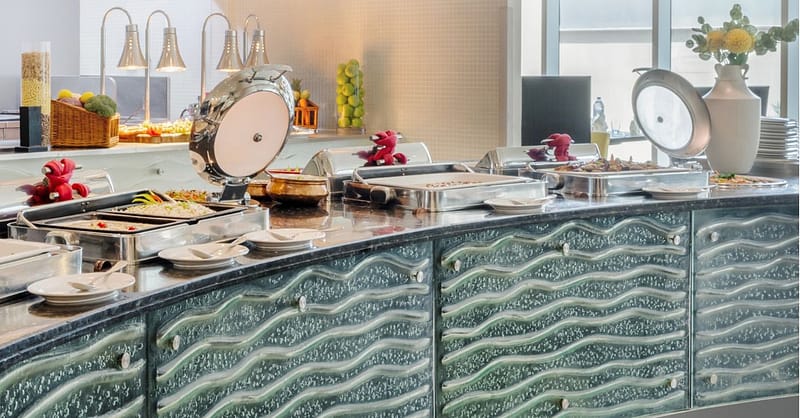 Enjoy A Lavish Lunch Buffet With Soft Beverages And Water! Abu Dhabi Shafqa.com Online Shopping, Best Prices in Dubai UAE 9