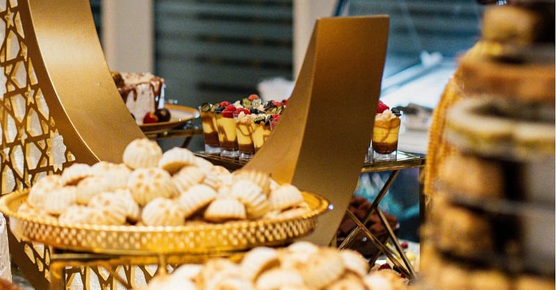Enjoy Dinner Buffet With Bottomless Soft Beverages And Water Abu Dhabi Shafqa.com Online Shopping, Best Prices in Dubai UAE 3