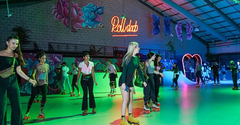 Entry With Or Without Rental For 1, 2, Or 4 – Dubai’S Ultimate Skating Dubai Shafqa.com Online Shopping, Best Prices in Dubai UAE 2