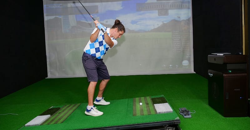 Experience Open, Private, And Vip Bays For Indoor Golfing Dubai Shafqa.com Online Shopping, Best Prices in Dubai UAE 10