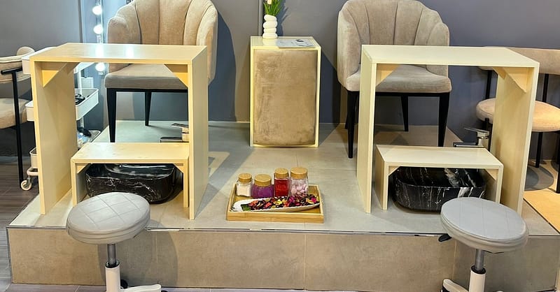 Signature Gel Manicures And Organic Pedicures For A Unique Experience Dubai Shafqa.com Online Shopping, Best Prices in Dubai UAE 4