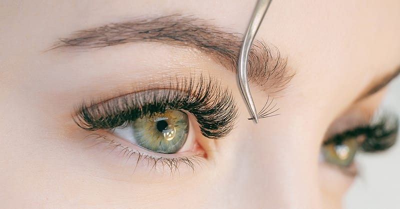 Experience The Finest In Eyelash Care With Added Indulgence Dubai Shafqa.com Online Shopping, Best Prices in Dubai UAE 2