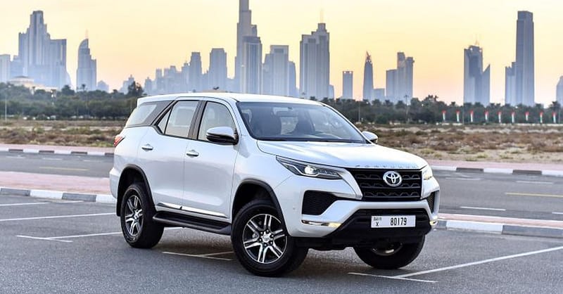 Explore Dubai In Comfort & Style W/ A Private Car & Personal Chauffeur Dubai Shafqa.com Online Shopping, Best Prices in Dubai UAE 2