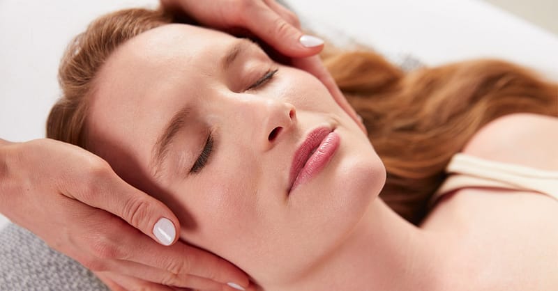 Facial W/ Optional Wash & Blow Dry, Or Face Bleach And Organic Facial Abu Dhabi Shafqa.com Online Shopping, Best Prices in Dubai UAE 2