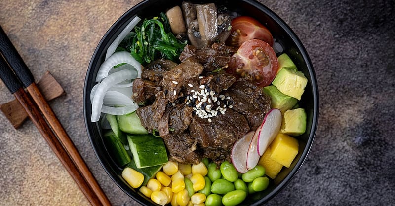 Feast On A Choice Of Poke Bowl 24oz + Classic Ice Tea For 1, 2 Or 4 Abu Dhabi Shafqa.com Online Shopping, Best Prices in Dubai UAE 4