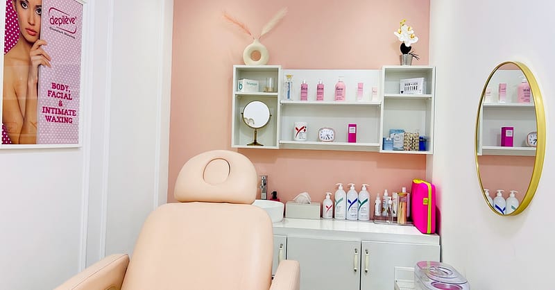 Flutter And Flourish: Luxurious Eyelash Extensions For Every Glance Dubai Shafqa.com Online Shopping, Best Prices in Dubai UAE 3