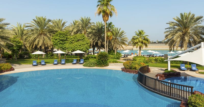 Free Flowing Beverages & 4-Course Set Menu Abu Dhabi Shafqa.com Online Shopping, Best Prices in Dubai UAE 2