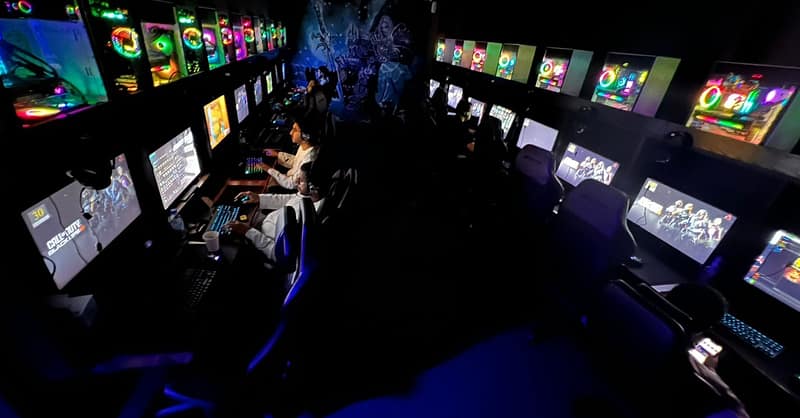 Gaming In General, Small Private, Or Big Private Room W/ Optional Food Dubai Shafqa.com Online Shopping, Best Prices in Dubai UAE 11