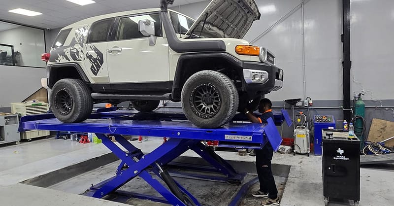 Get A Oil Change Package For 4, 6 Or 8 Cylinder Car 5000 Or 10000 Km Dubai Shafqa.com Online Shopping, Best Prices in Dubai UAE 2