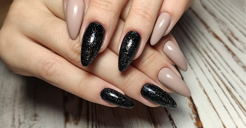 Get Glamorous With Stunning Nail Designs At Colours Bar Ladies Salon Dubai Shafqa.com Online Shopping, Best Prices in Dubai UAE 2