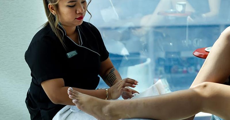 Get Picture-Perfect Hair And Nails At Belladonna Ladies Beauty Salon Dubai Shafqa.com Online Shopping, Best Prices in Dubai UAE 4