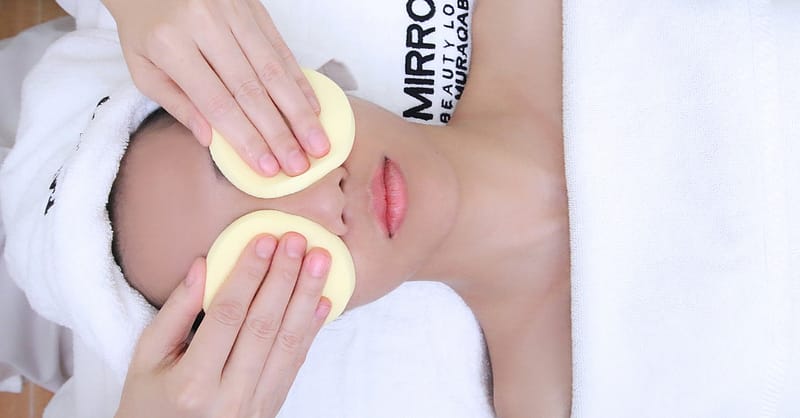 Glow Up With Choice Of Dr. Renaud Facial, Mani-Pedi, Or Moroccan Bath! Dubai Shafqa.com Online Shopping, Best Prices in Dubai UAE 2