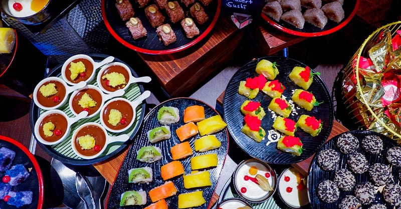 Japanese Or Asian Curry Theme Night Buffet Dinner And Beverages Abu Dhabi Shafqa.com Online Shopping, Best Prices in Dubai UAE 2