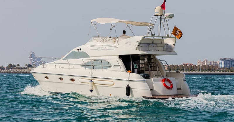 Luxury Yacht Or Fishing Tarrad Rental At Luxury Yachts Dubai Shafqa.com Online Shopping, Best Prices in Dubai UAE 15