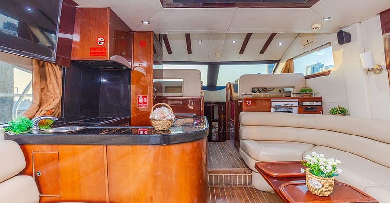 Luxury Yacht Or Fishing Tarrad Rental At Luxury Yachts Dubai Shafqa.com Online Shopping, Best Prices in Dubai UAE 17