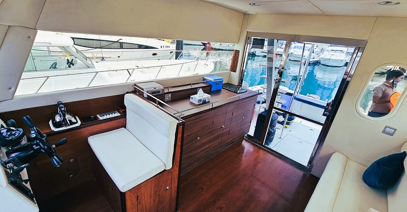 Luxury Yacht Rentals For 1-3 Hours Dubai Shafqa.com Online Shopping, Best Prices in Dubai UAE 13