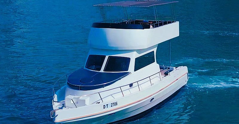 Luxury Yacht Rentals For 1-3 Hours Dubai Shafqa.com Online Shopping, Best Prices in Dubai UAE 3