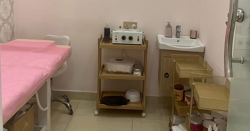 Mani-Pedi Session At Nu Looks Beauty Salon Dubai Shafqa.com Online Shopping, Best Prices in Dubai UAE 8