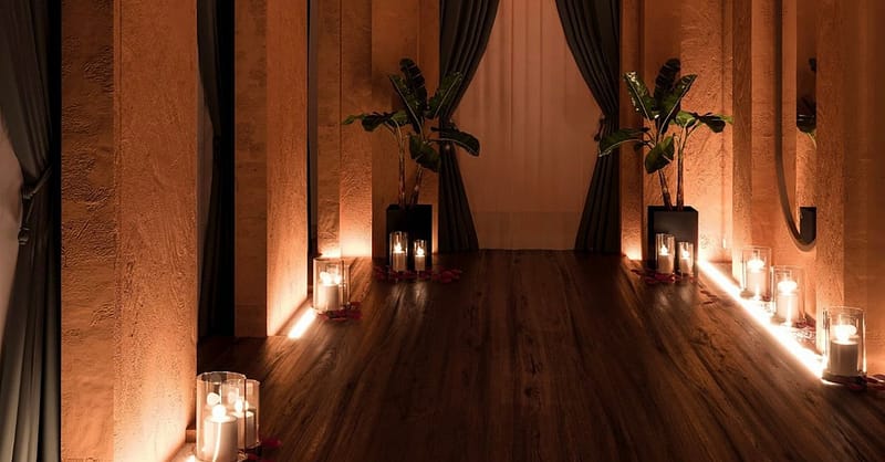 Men Or Women Spa Treatment With Manicure And Pedicure, And Blow-Dry Dubai Shafqa.com Online Shopping, Best Prices in Dubai UAE 3