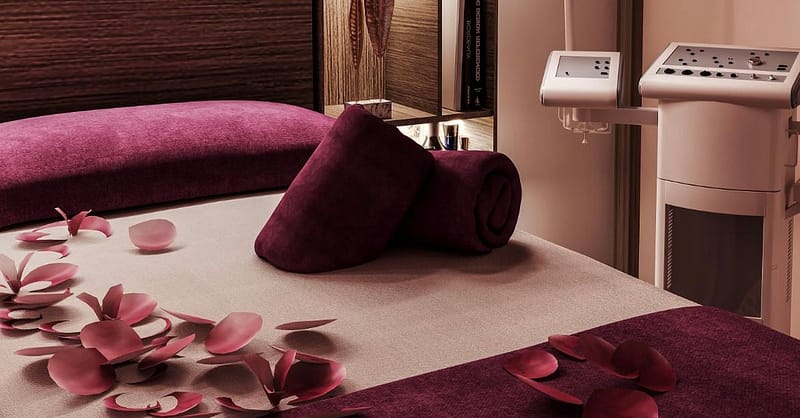 Men Or Women Spa Treatment With Manicure And Pedicure, And Blow-Dry Dubai Shafqa.com Online Shopping, Best Prices in Dubai UAE 9
