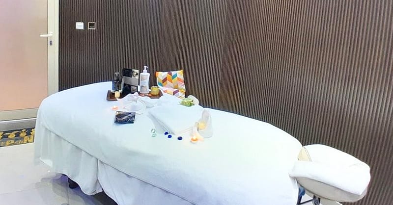 Mens Manicure And Pedicure At Kingsman Salon And Spa Abu Dhabi Shafqa.com Online Shopping, Best Prices in Dubai UAE 4