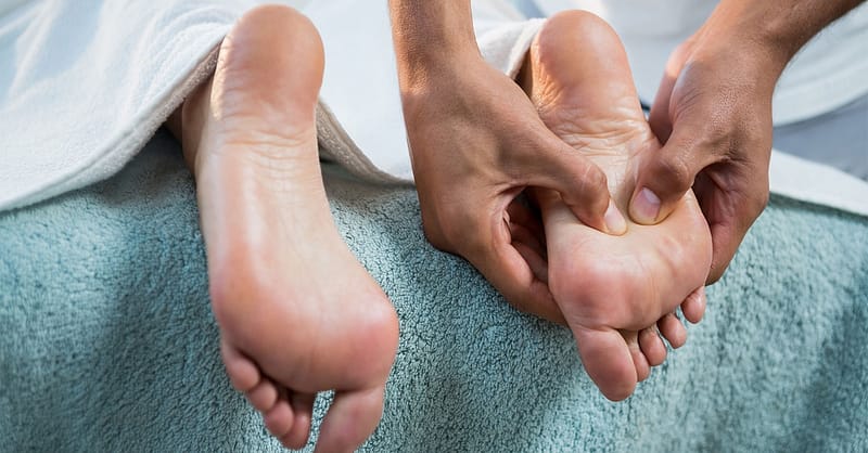 One Session Of Mani-Pedi With Foot Reflexology Or Foot Spa For Men Dubai Shafqa.com Online Shopping, Best Prices in Dubai UAE 4