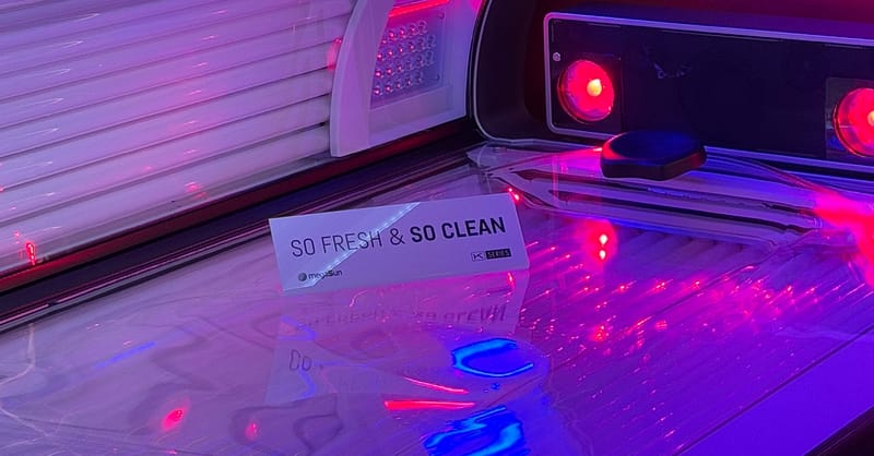 One, Two, Or Four Sessions Of Full-Body Solarium Tan For Natural Glow Abu Dhabi Shafqa.com Online Shopping, Best Prices in Dubai UAE 12