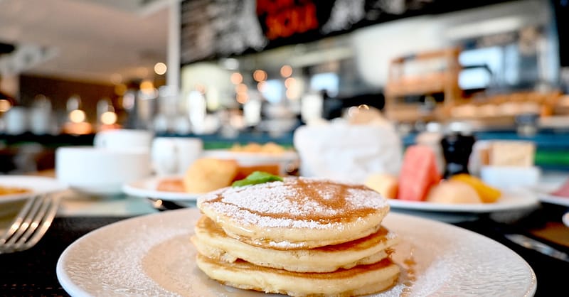 Premium Breakfast Buffet With Live Station And Hot Beverages Dubai Shafqa.com Online Shopping, Best Prices in Dubai UAE 5