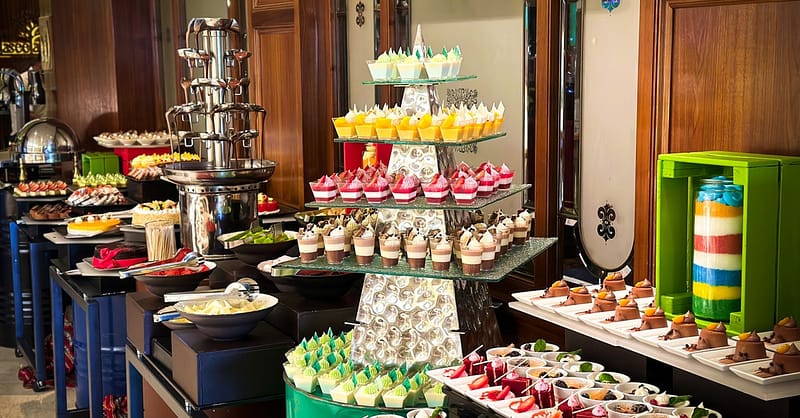 Saturday Brunch With Soft Or House Beverages Dubai Shafqa.com Online Shopping, Best Prices in Dubai UAE 2