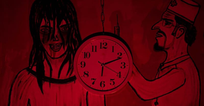Show Off Your Sleuthing Skills At Abu Dhabis 1st Horror Escape Room! Abu Dhabi Shafqa.com Online Shopping, Best Prices in Dubai UAE 5